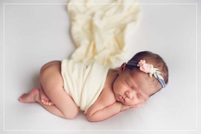 UtahNewbornPhotography059 700x467 - UtahNewbornPhotography059
