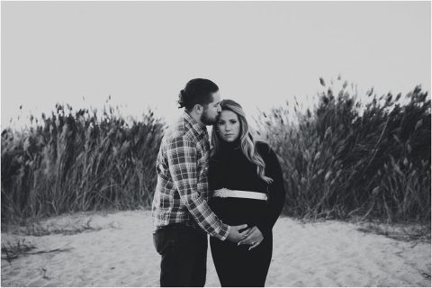 AntelopeIslandMaternitySession 22 700x468(pp w480 h320) - AntelopeIslandMaternitySession (22)