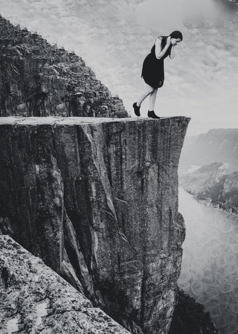 selfie.1 WEB 700x980(pp w480 h672) - selfie.1_WEB