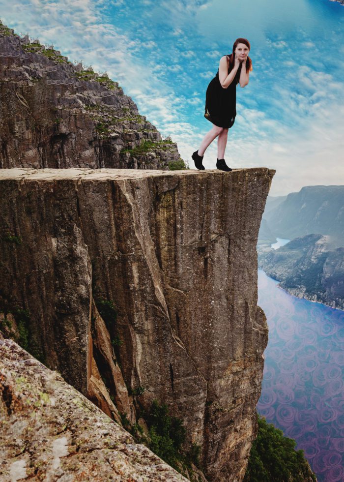 selfie2 WEB 700x980 - selfie2_WEB