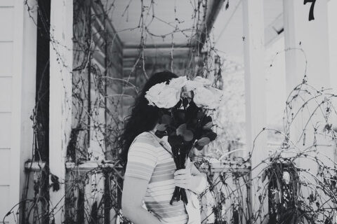 AbandonedHouseSelfies 006 700x467(pp w480 h320) - AbandonedHouseSelfies_006