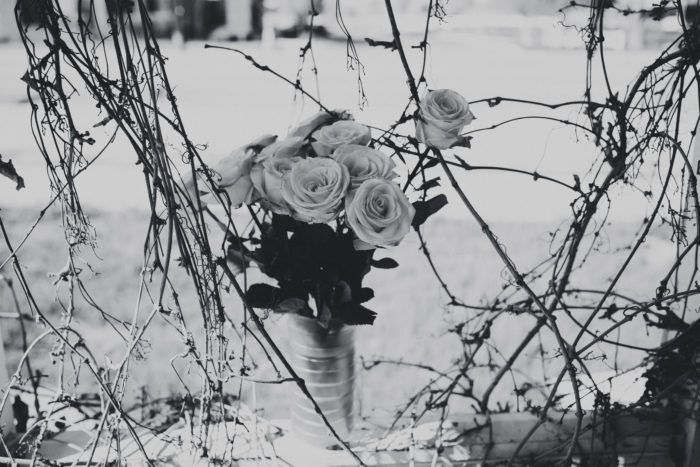 AbandonedHouseSelfies 039 700x467 - AbandonedHouseSelfies_039