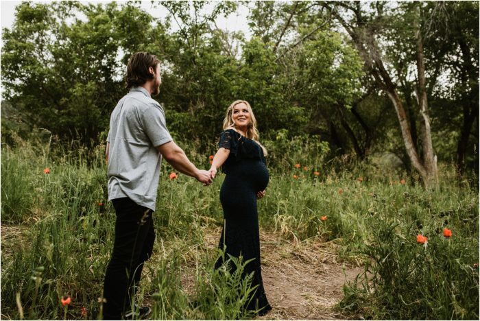Mantua Poppy Field Maternity Photography Brinley Connor12 700x468 - Mantua Poppy Field :: Maternity Photography :: Brinley + Connor12