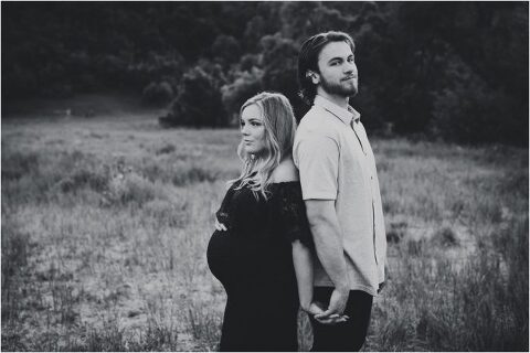 Mantua Poppy Field Maternity Photography Brinley Connor27 700x468(pp w480 h320) - Mantua Poppy Field :: Maternity Photography :: Brinley + Connor27