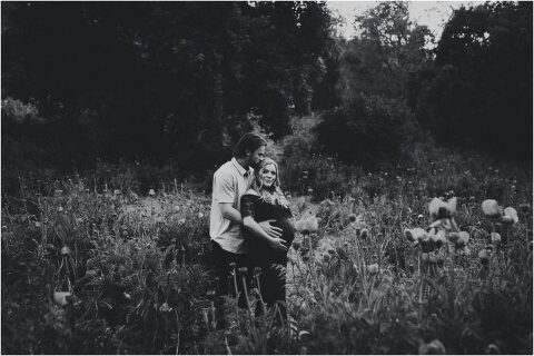Mantua Poppy Field Maternity Photography Brinley Connor6 700x468(pp w480 h320) - Mantua Poppy Field :: Maternity Photography :: Brinley + Connor6