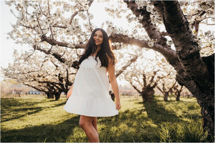 Senior Bella Manning Orchard Kaysville UT16 700x467 - Senior Bella :: Manning Orchard Kaysville UT16